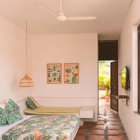 Casa Amberes Bed & Breakfast Honda  Exterior photo