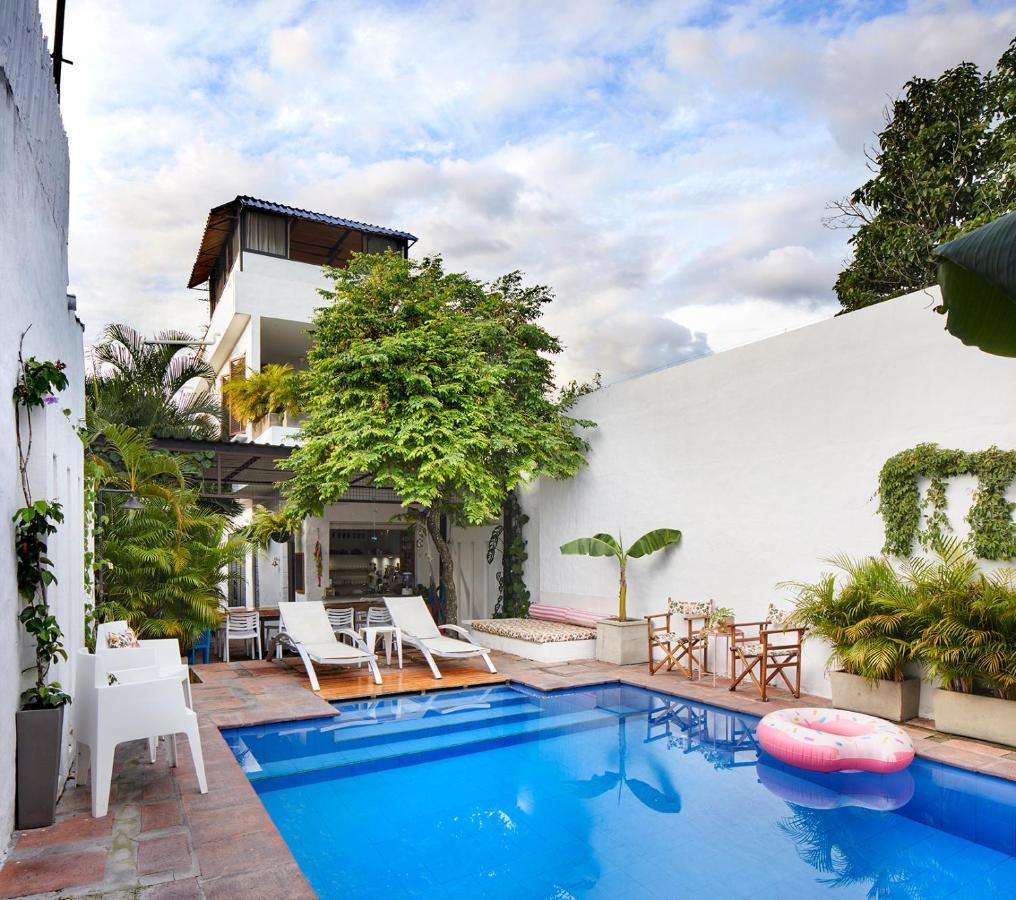 Casa Amberes Bed & Breakfast
